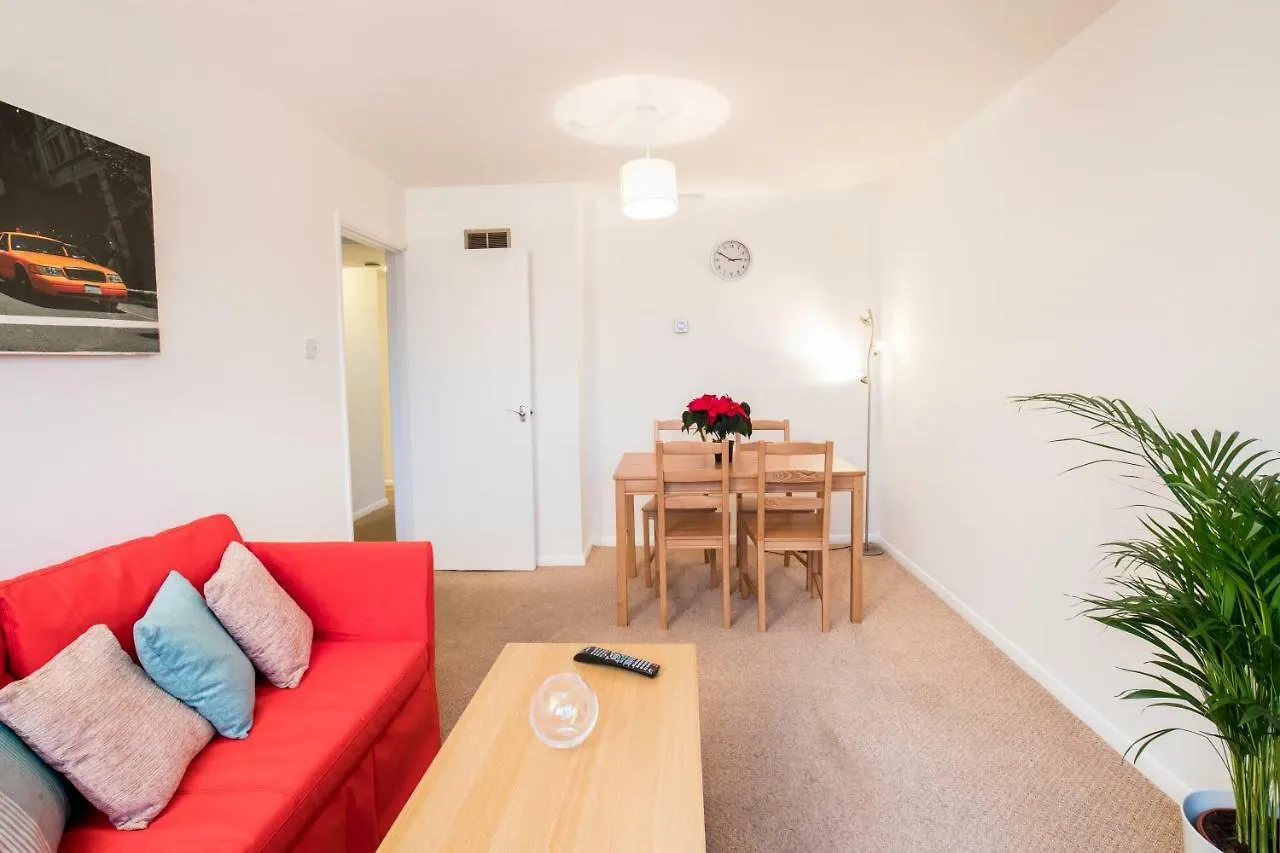 Comfy 2Br Flat With Wi-Fi In Bishop'S Stortford Apartment 0*,  United Kingdom